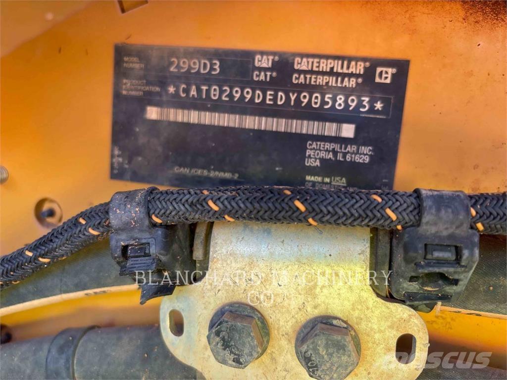 CAT 299D3 Lánctalpas homlokrakodók