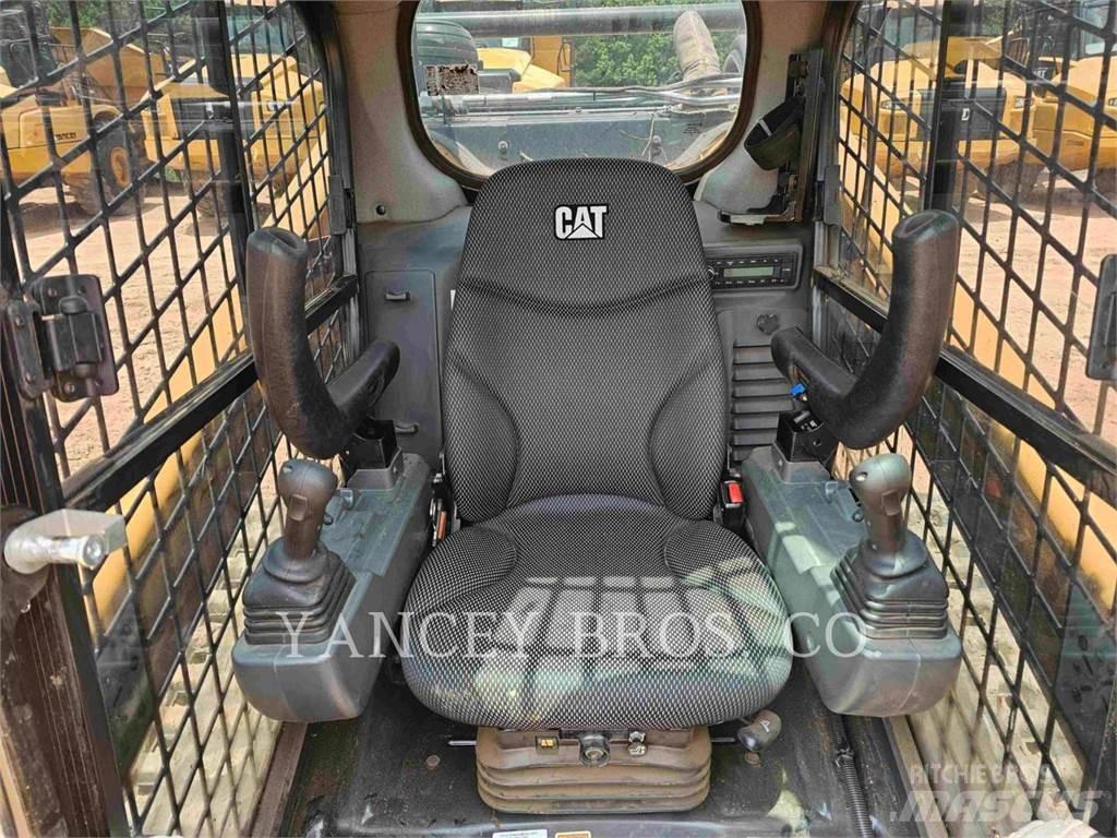 CAT 299D3 XE Kompaktrakodók