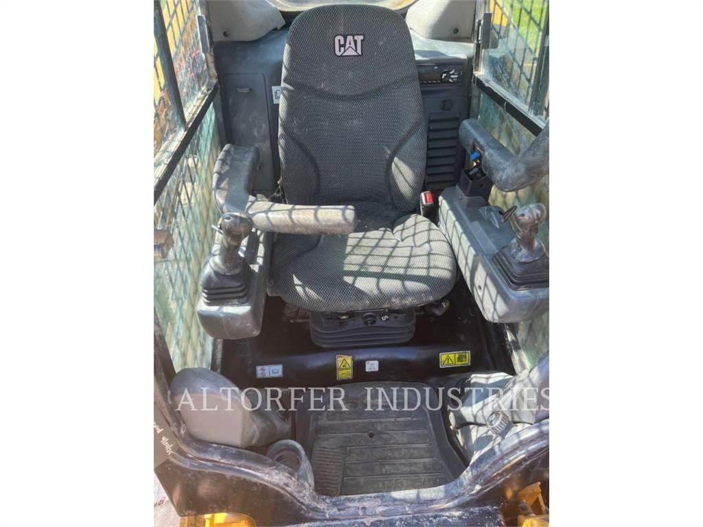 CAT 299D3XE Lánctalpas homlokrakodók
