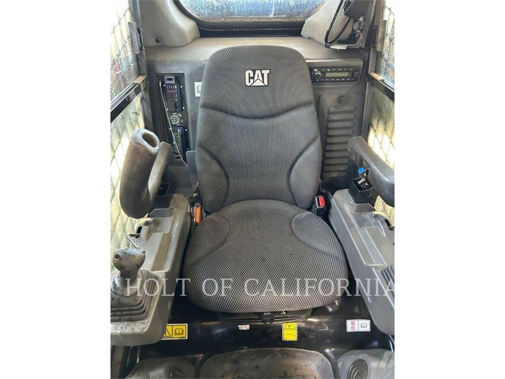 CAT 299D3XE Lánctalpas homlokrakodók