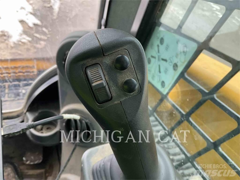 CAT 299D3XE D2AQBR Kompaktrakodók