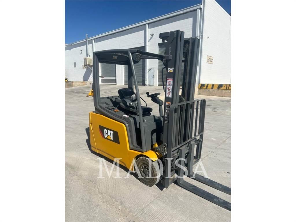 CAT 2ET3000 Targoncák-Egyéb