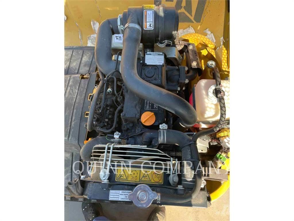 CAT 300.9D Lánctalpas kotrók