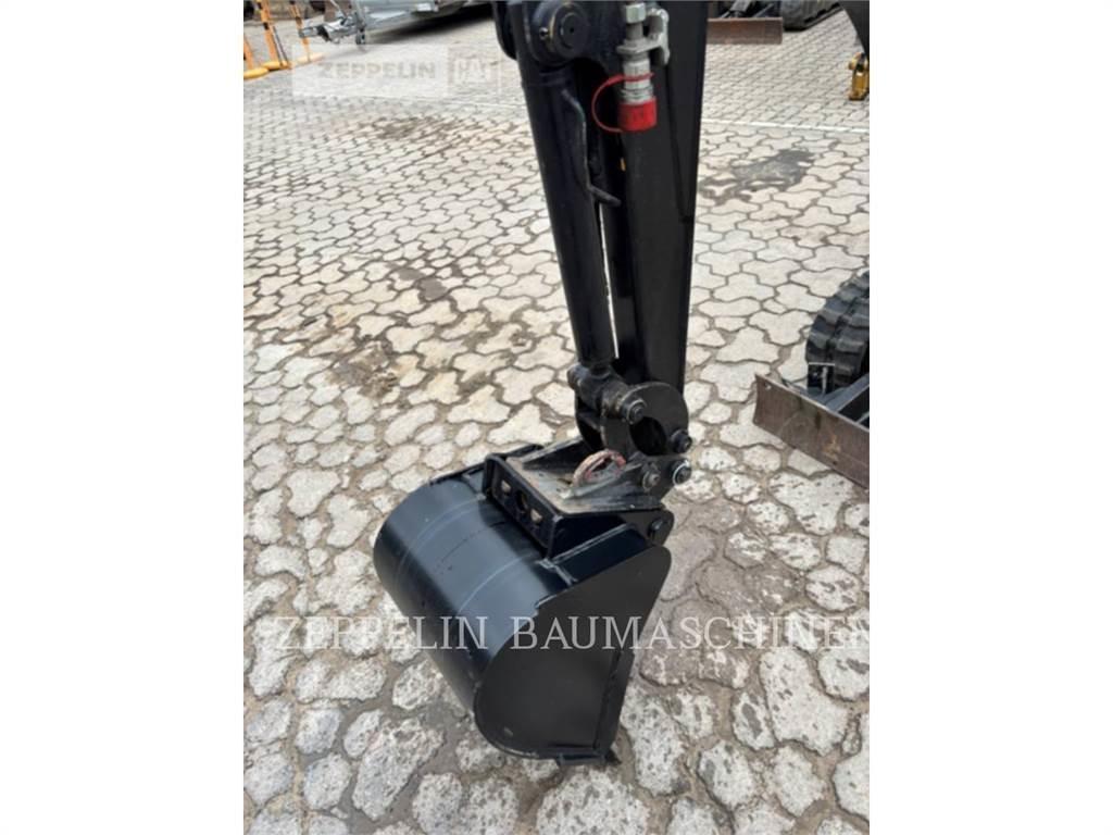 CAT 300.9D Lánctalpas kotrók