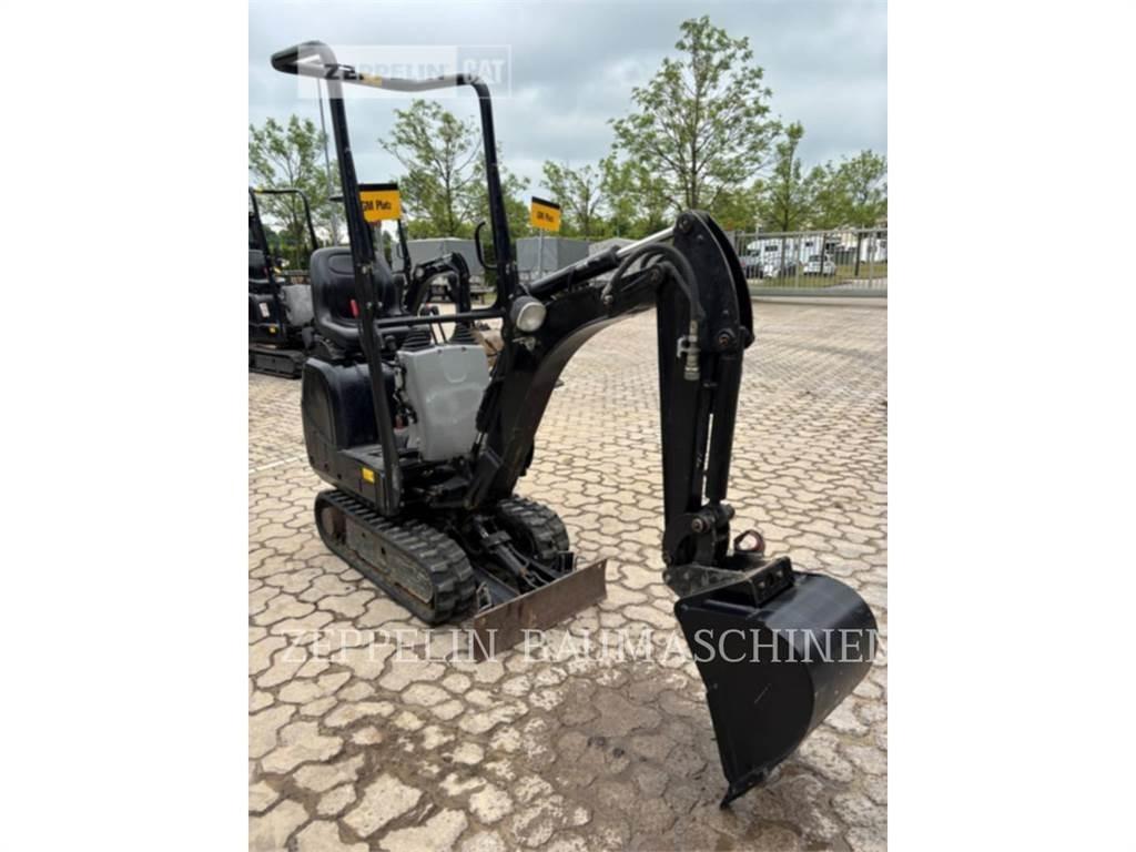 CAT 300.9D Lánctalpas kotrók