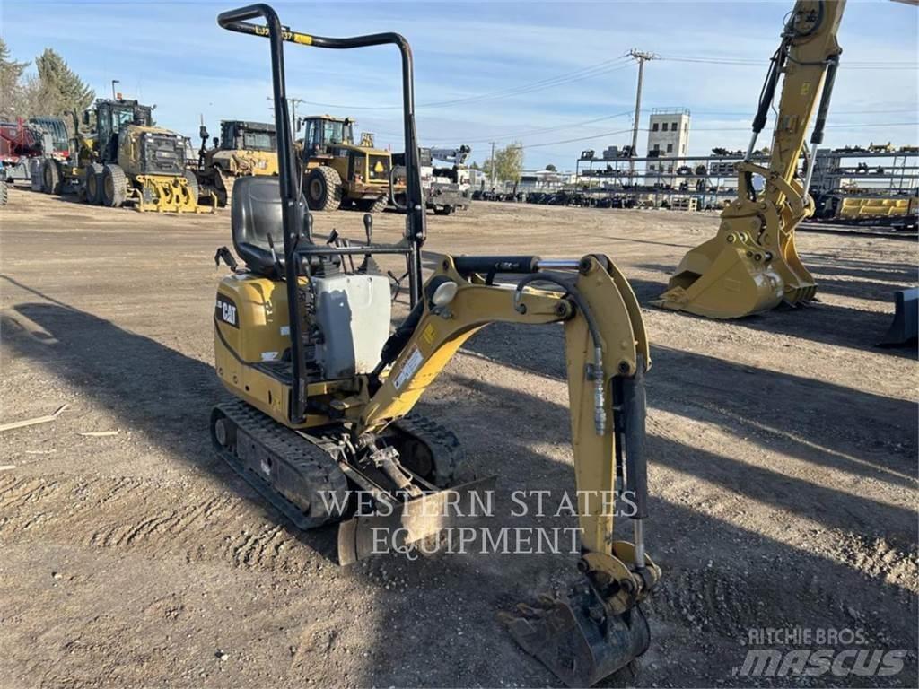 CAT 300.9D Lánctalpas kotrók