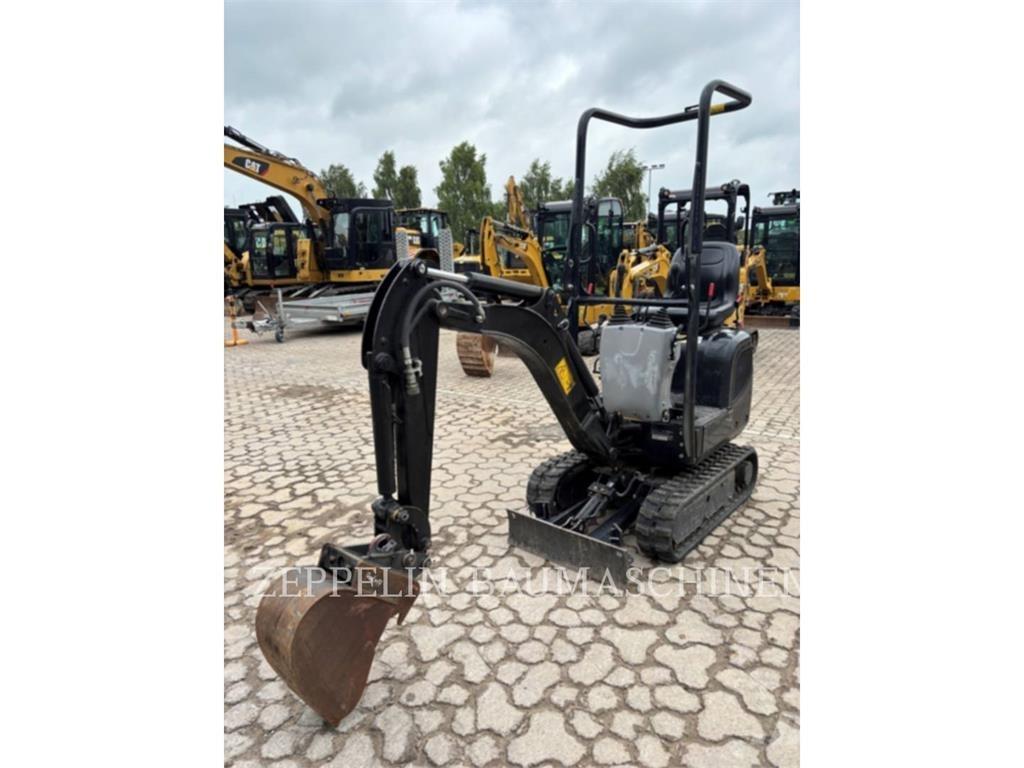 CAT 300.9D Lánctalpas kotrók