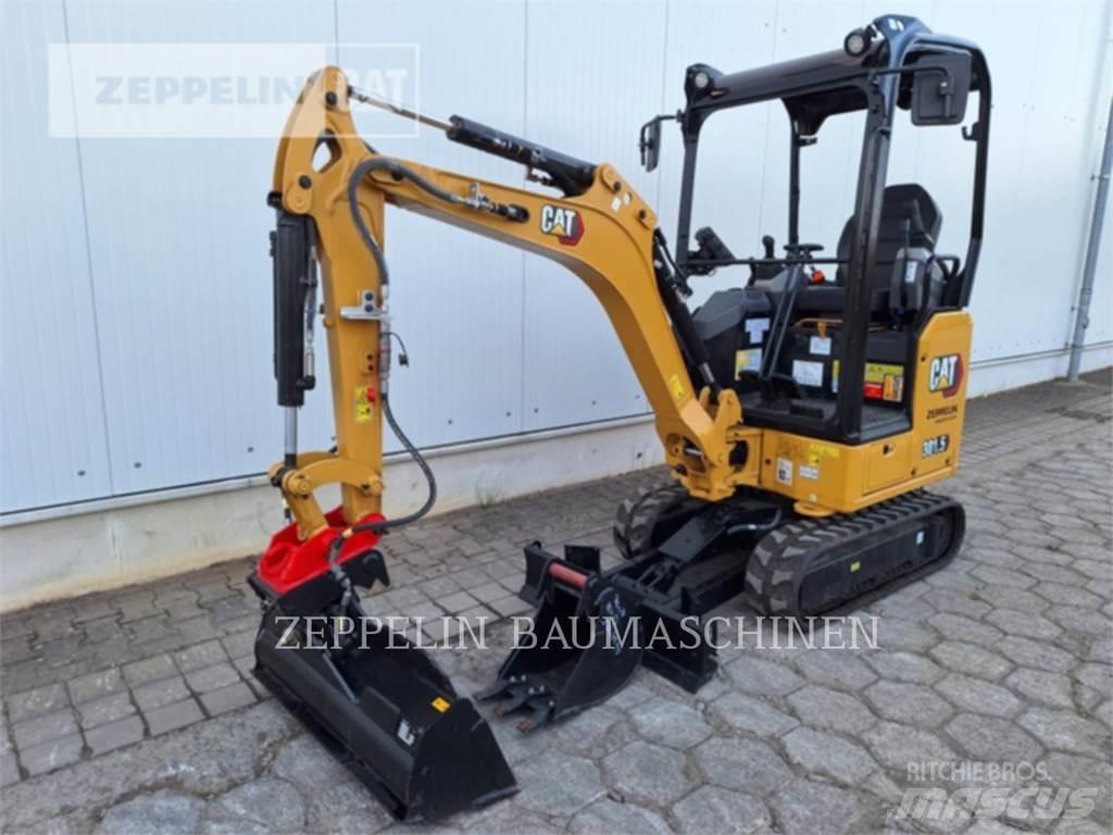 CAT 301.5-05A Lánctalpas kotrók