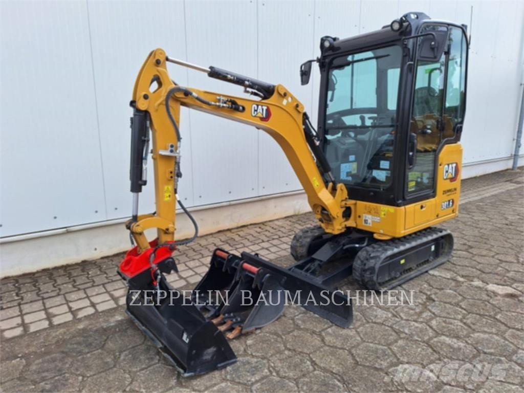 CAT 301.6-05A Lánctalpas kotrók