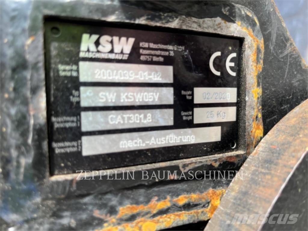CAT 301.6-05A Lánctalpas kotrók