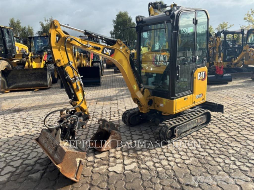 CAT 301.6-05A Lánctalpas kotrók
