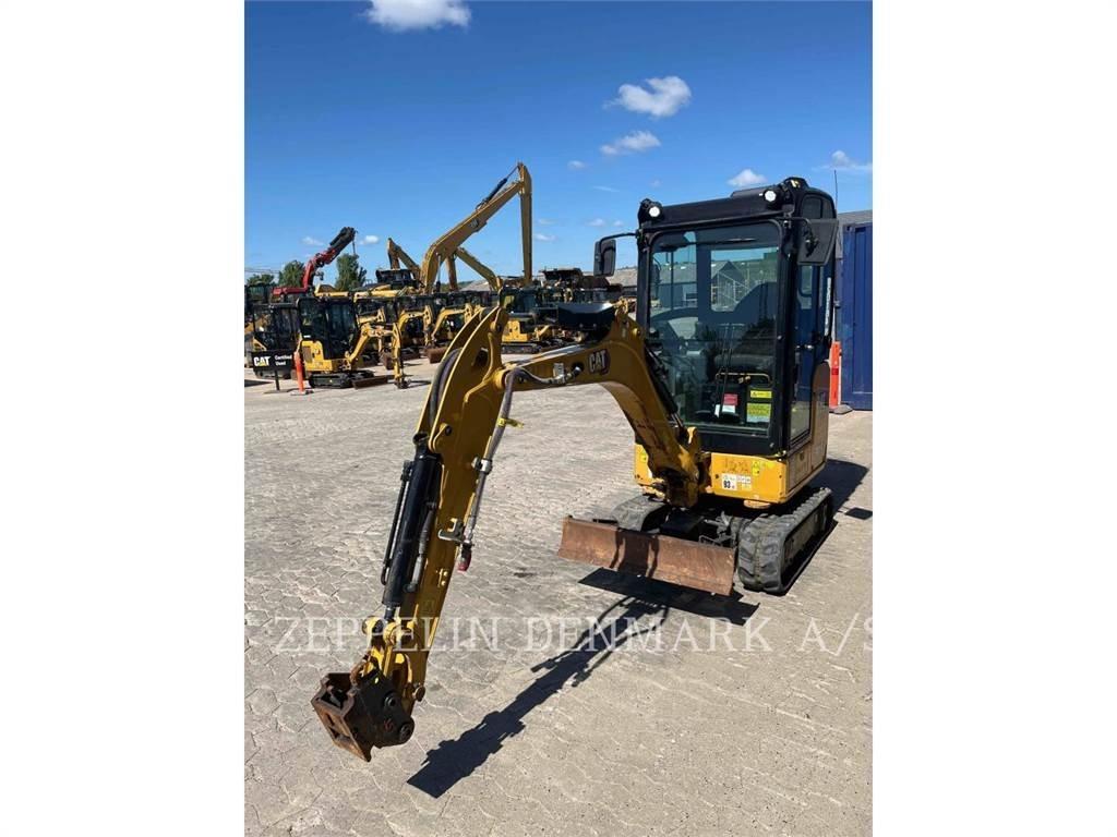 CAT 301.605 Mini kotrók < 7t