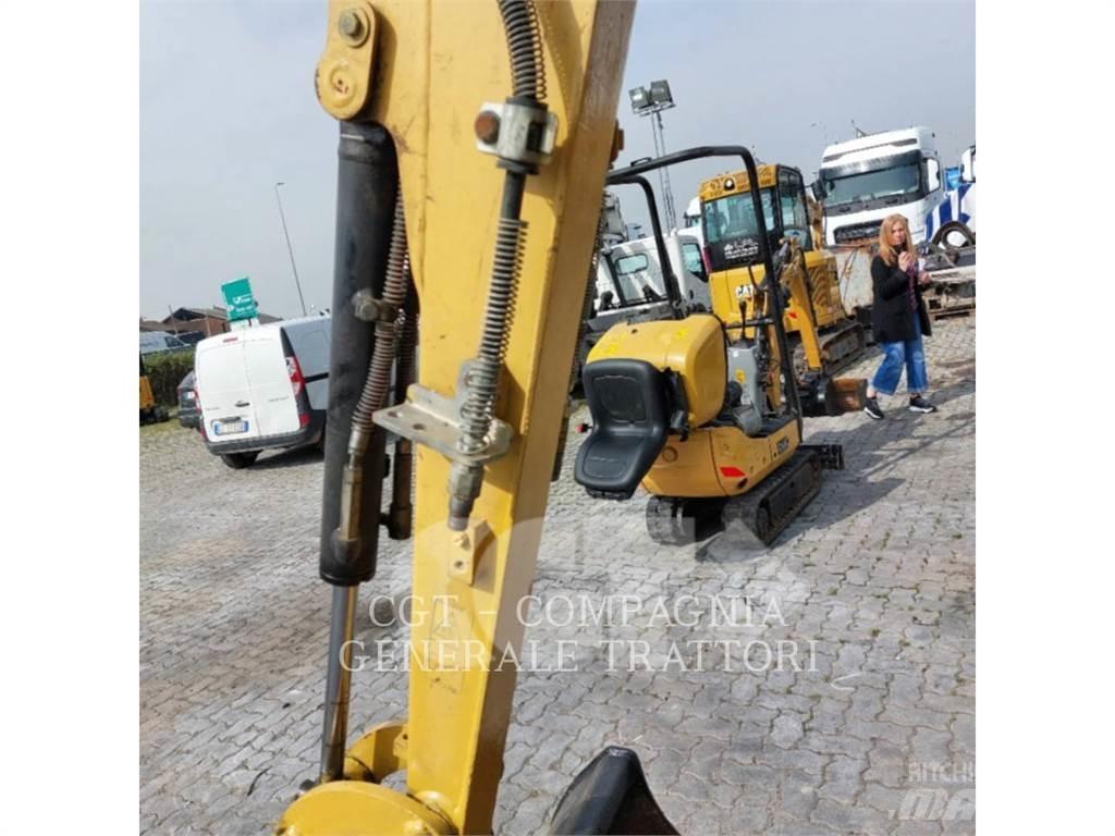 CAT 301.7 Lánctalpas kotrók