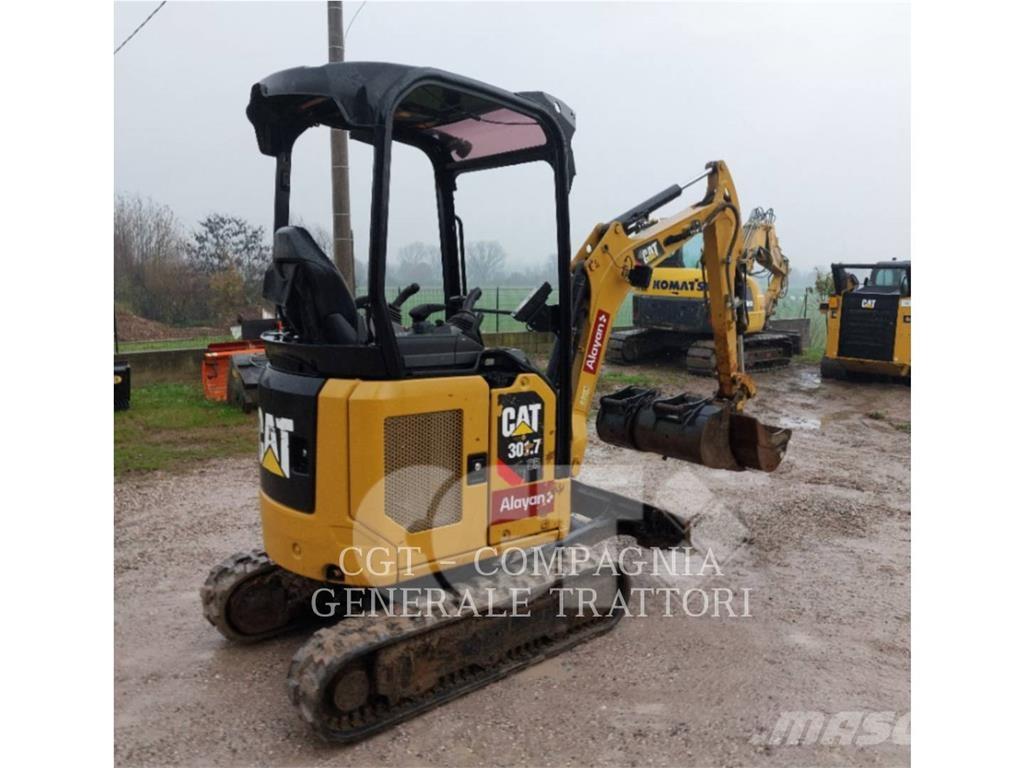 CAT 301.7 Lánctalpas kotrók