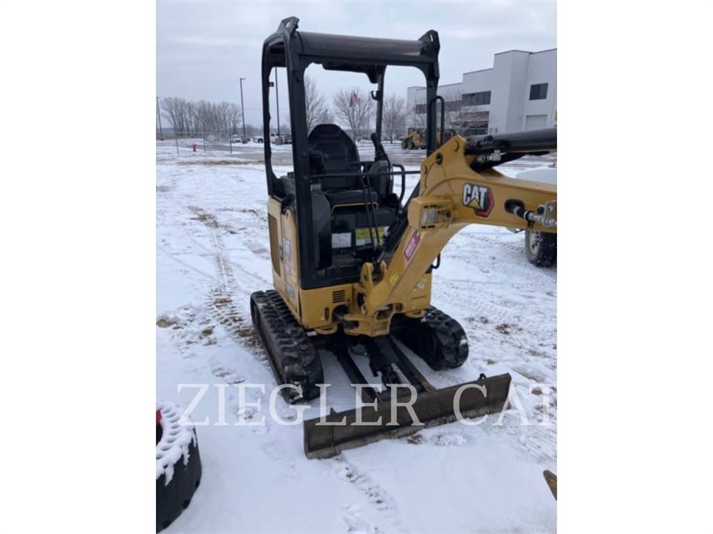 CAT 301.7-05CR Lánctalpas kotrók