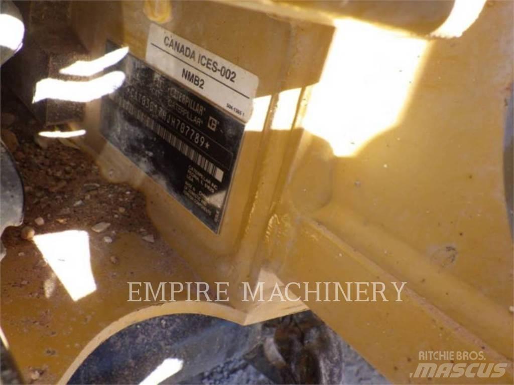 CAT 301.7-05CR Lánctalpas kotrók