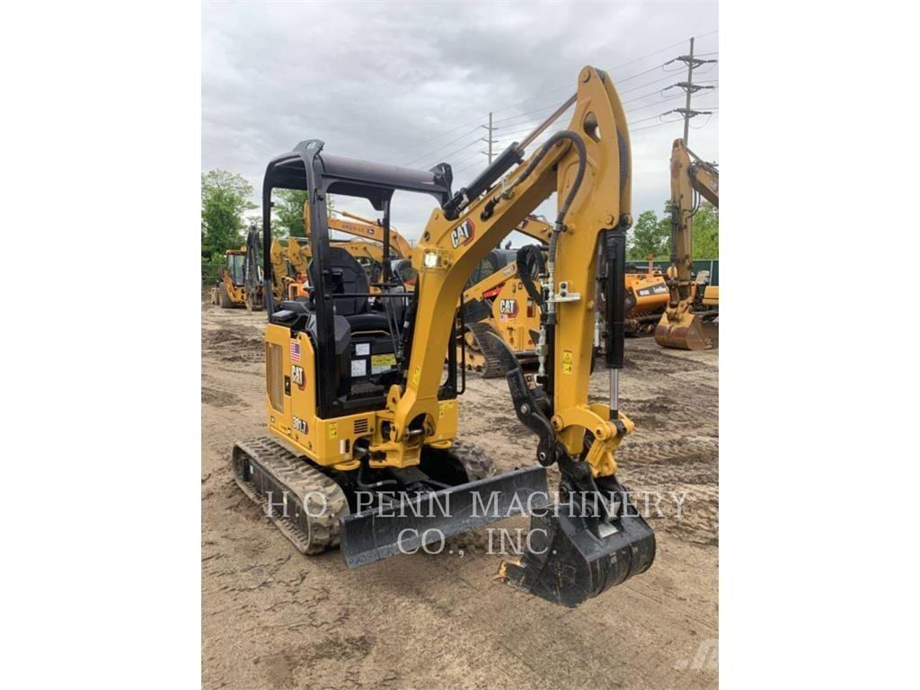 CAT 301.7-05CR Lánctalpas kotrók
