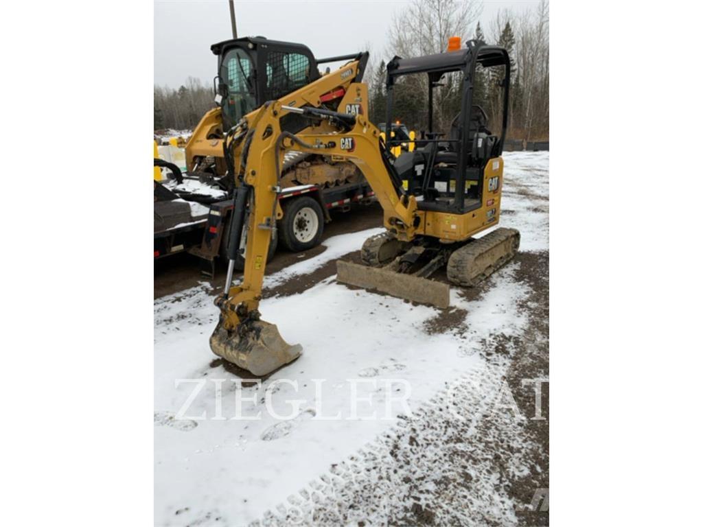 CAT 301.7-05CR Lánctalpas kotrók