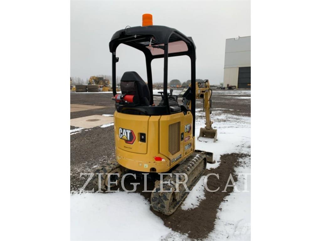 CAT 301.7-05CR Lánctalpas kotrók