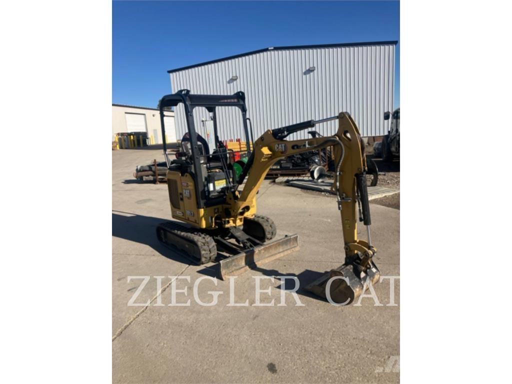 CAT 301.7-05CR Lánctalpas kotrók