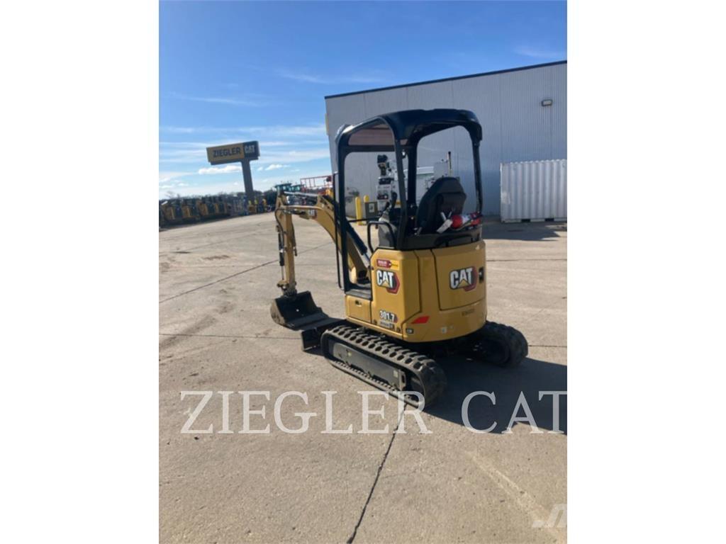 CAT 301.7-05CR Lánctalpas kotrók