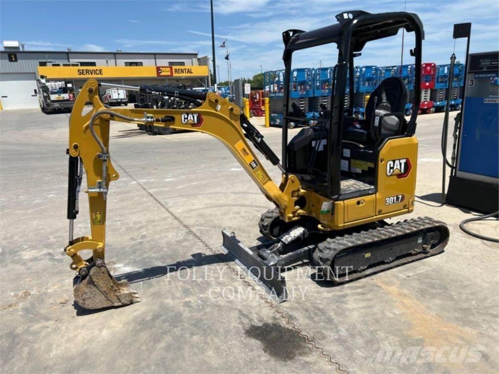 CAT 301.7-05LO Lánctalpas kotrók