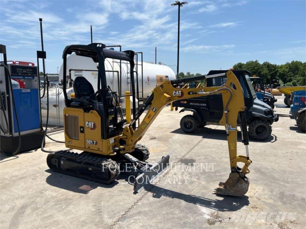 CAT 301.7-05LO Lánctalpas kotrók