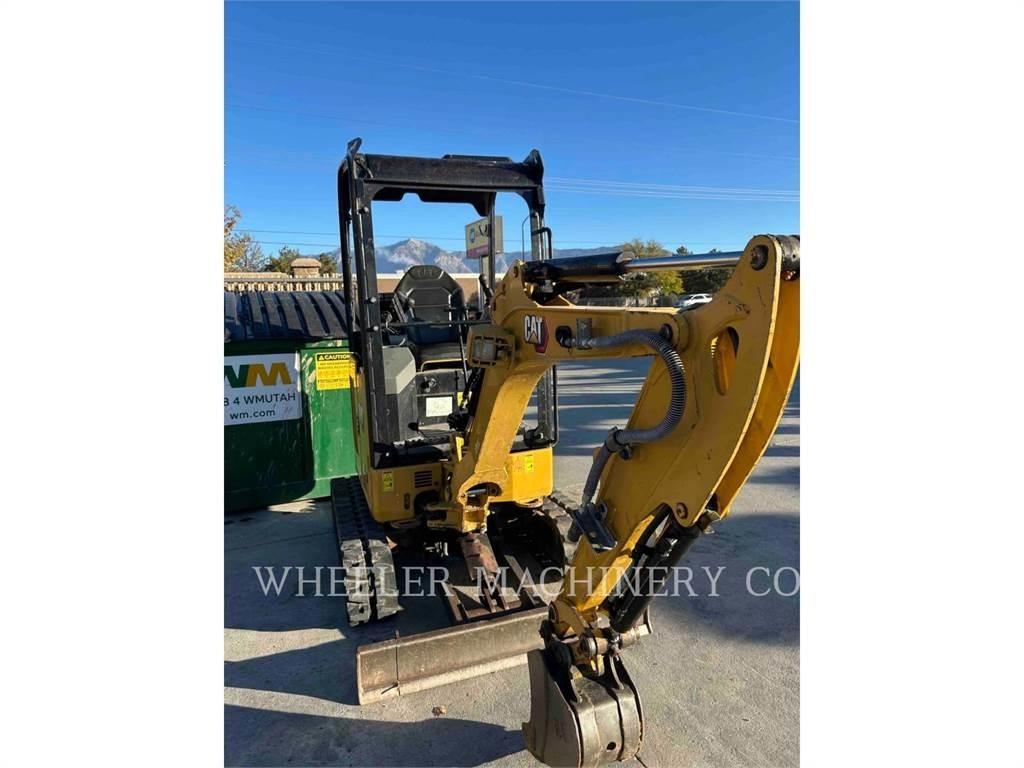 CAT 301.7 C1 Lánctalpas kotrók