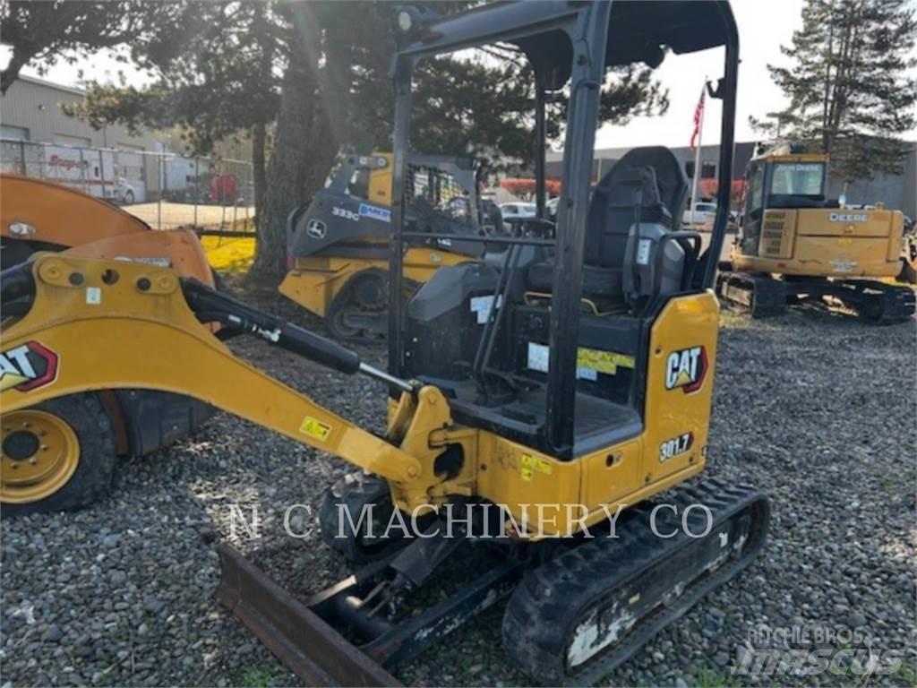 CAT 301.7 CRCN Lánctalpas kotrók