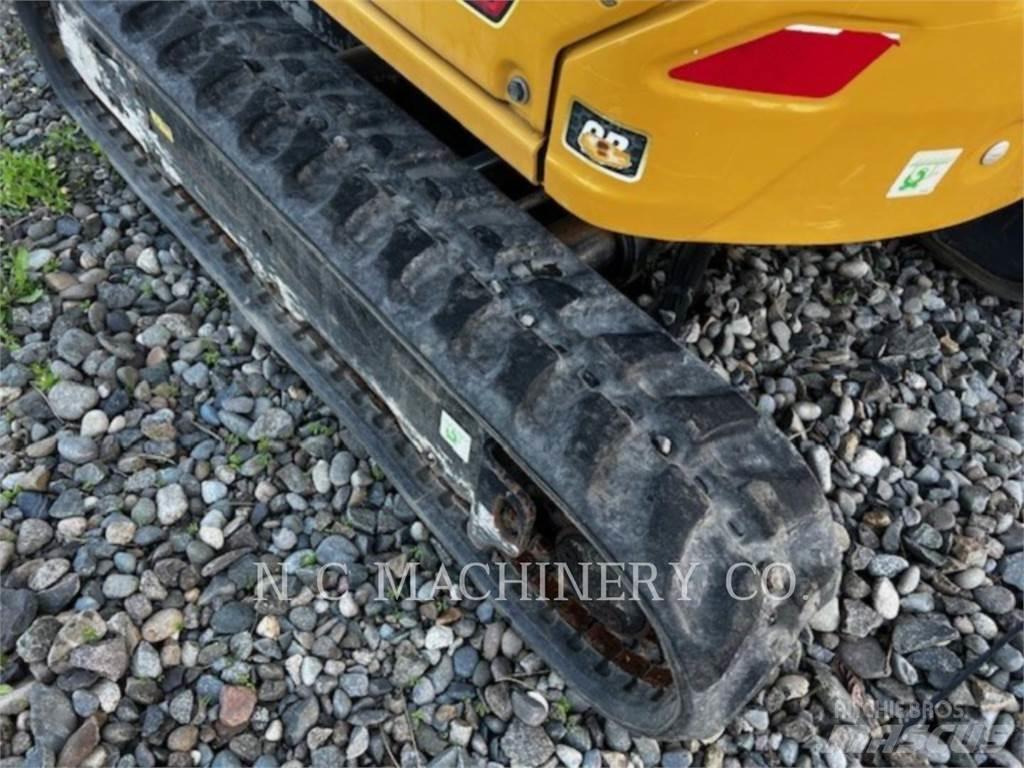 CAT 301.7 CRCN Lánctalpas kotrók