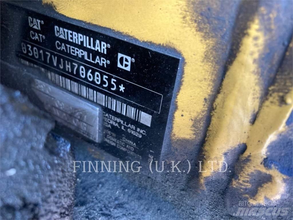 CAT 301.705ACR Lánctalpas kotrók