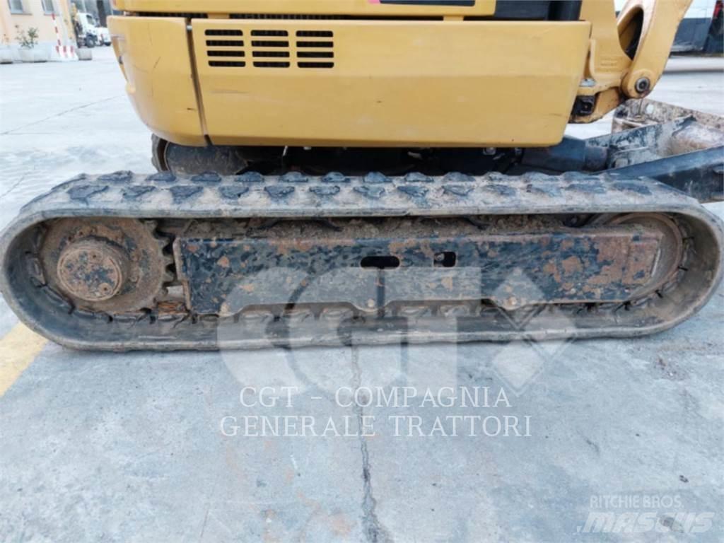 CAT 301.7D Lánctalpas kotrók
