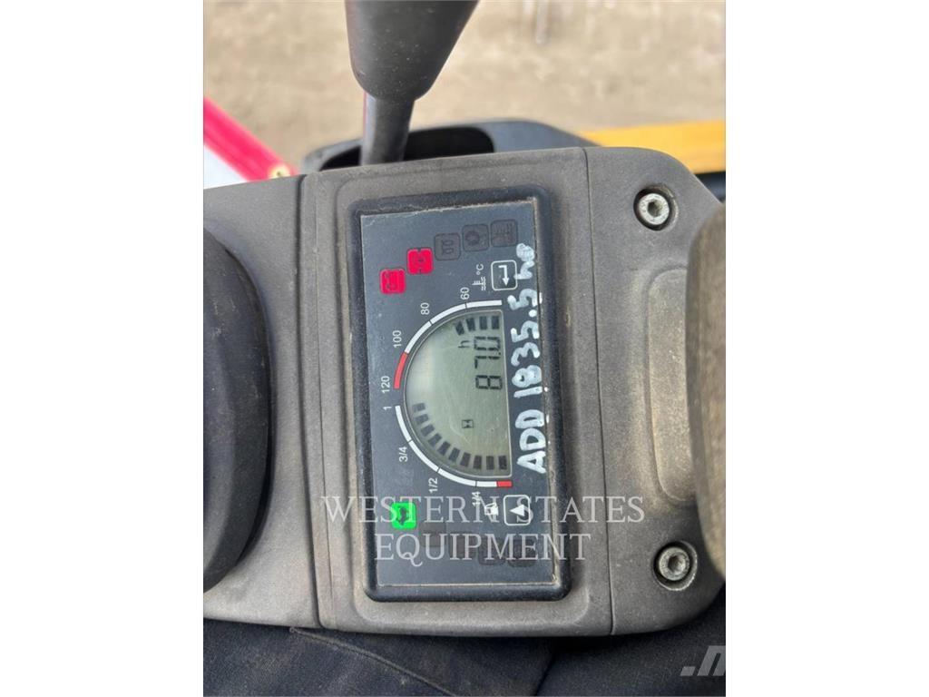 CAT 301.7D Lánctalpas kotrók