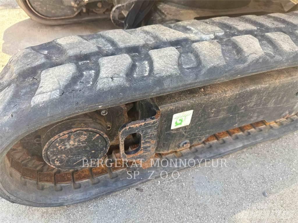 CAT 301.8 Lánctalpas kotrók