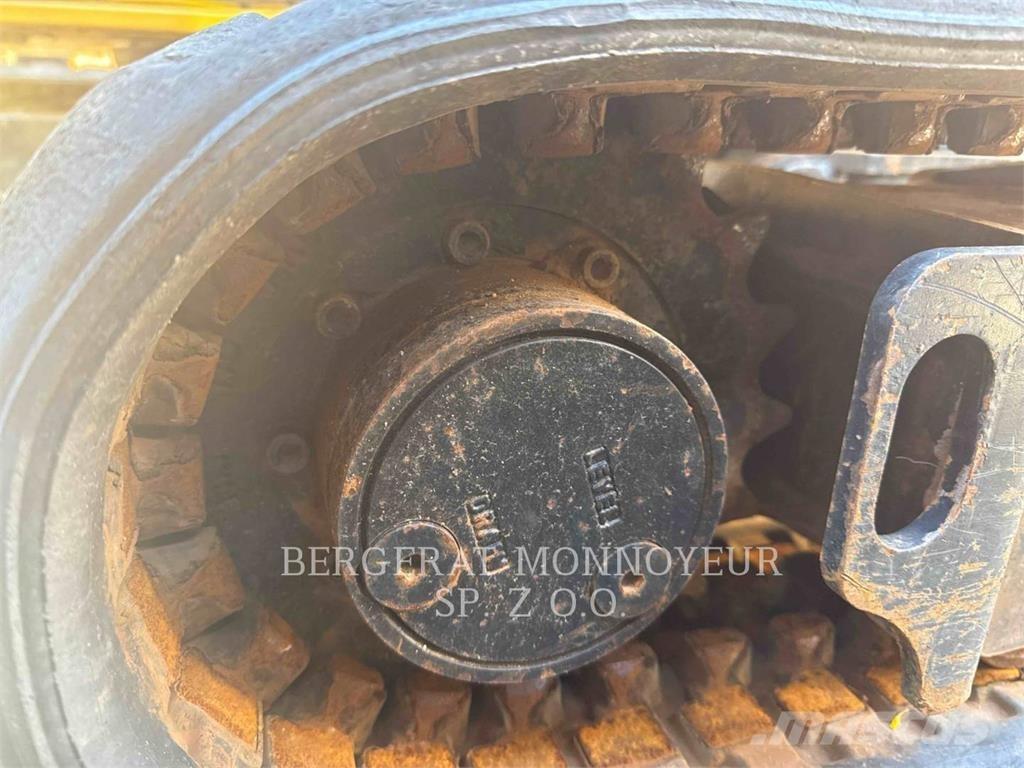 CAT 301.8 Lánctalpas kotrók
