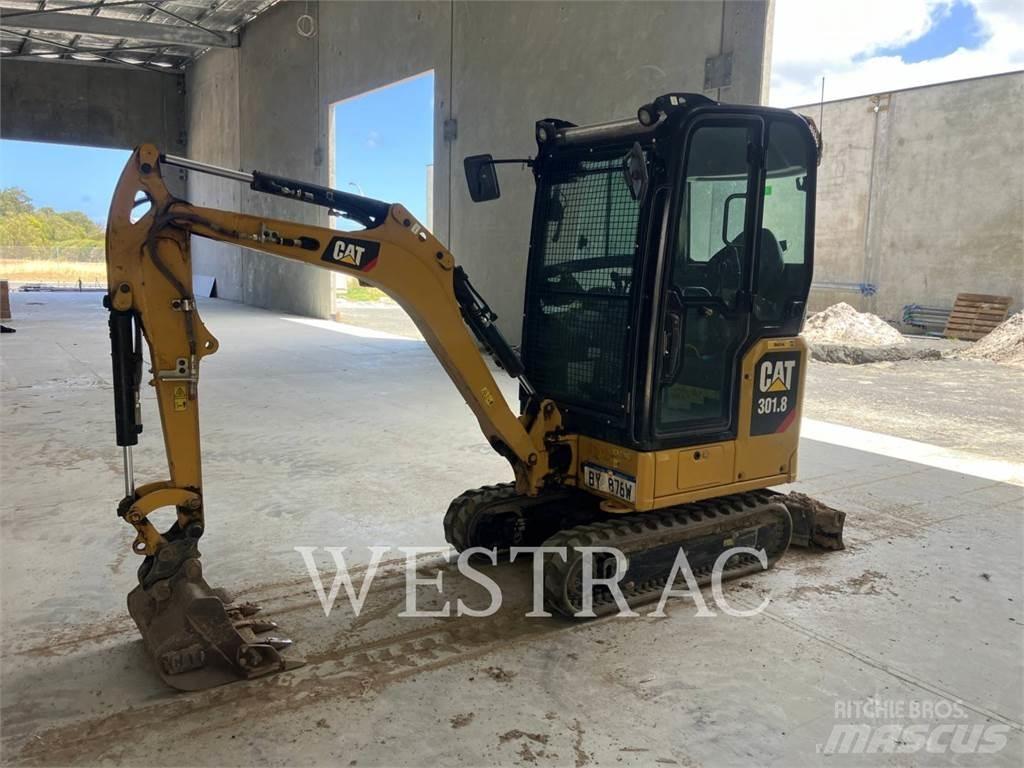 CAT 301.8 Mini kotrók < 7t