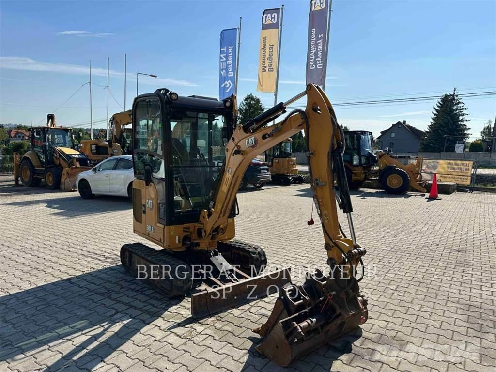 CAT 301.8 Lánctalpas kotrók
