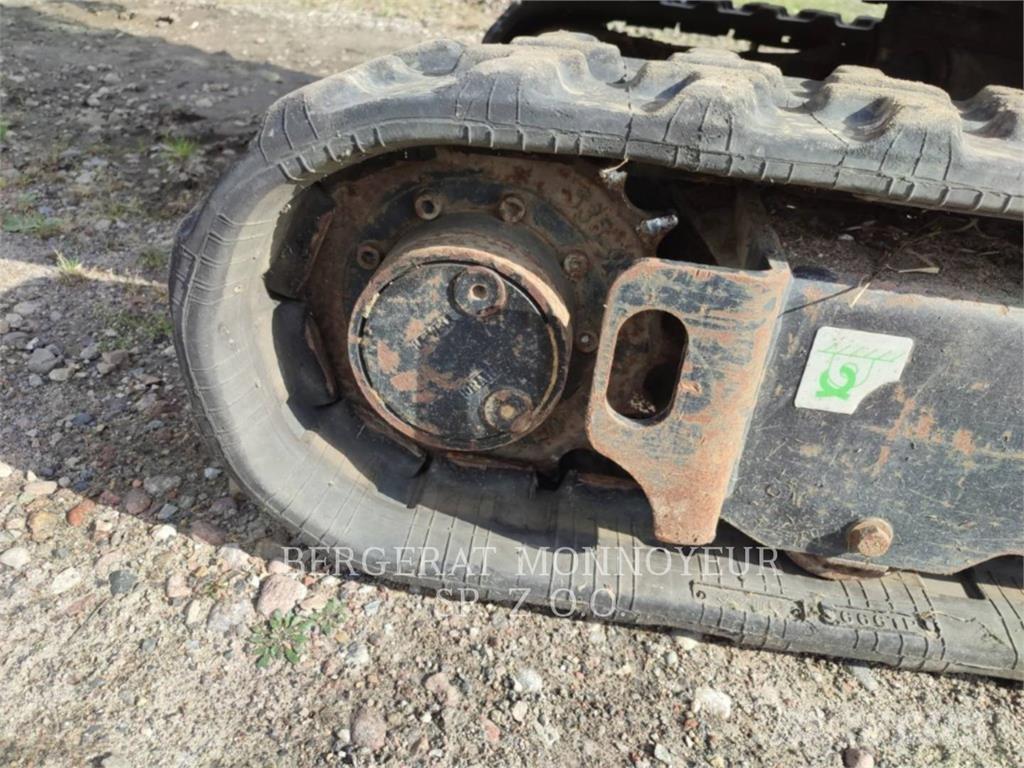 CAT 301.8 Lánctalpas kotrók