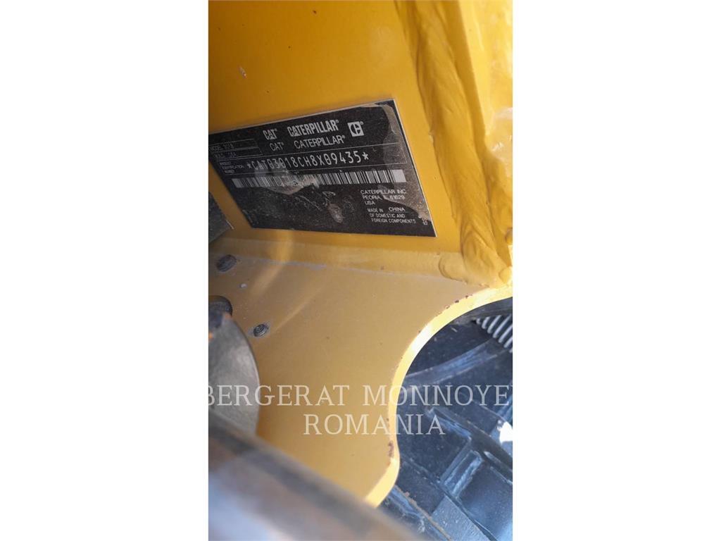 CAT 301.8-05 Lánctalpas kotrók