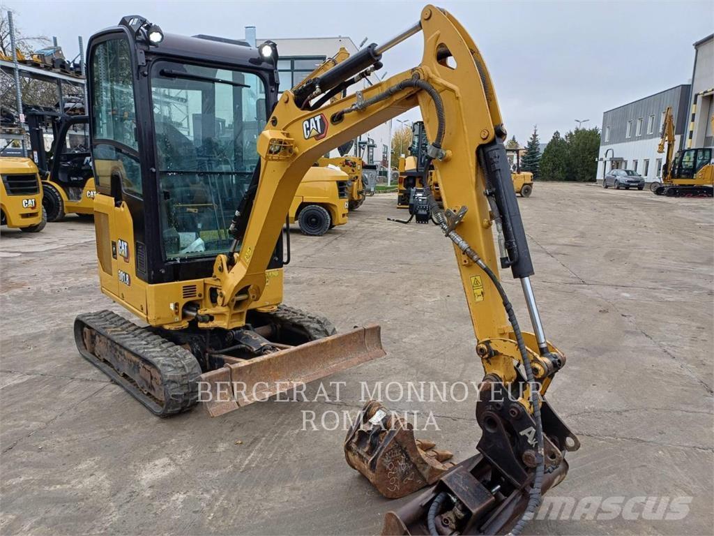 CAT 301.8-05 Lánctalpas kotrók
