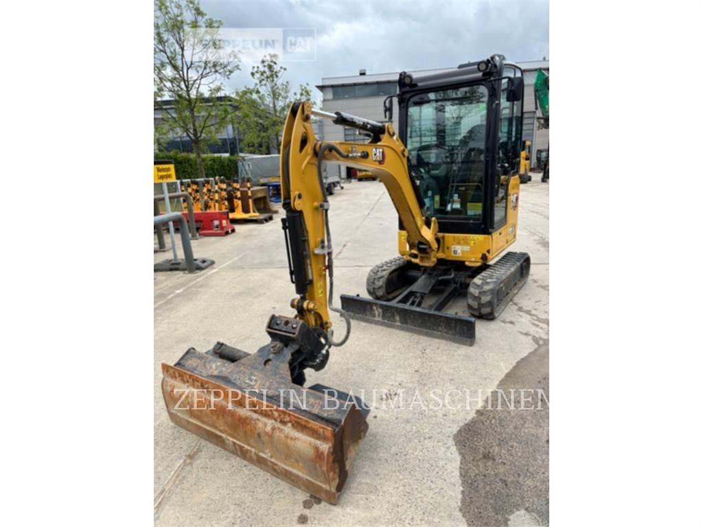 CAT 301.8-05A Lánctalpas kotrók