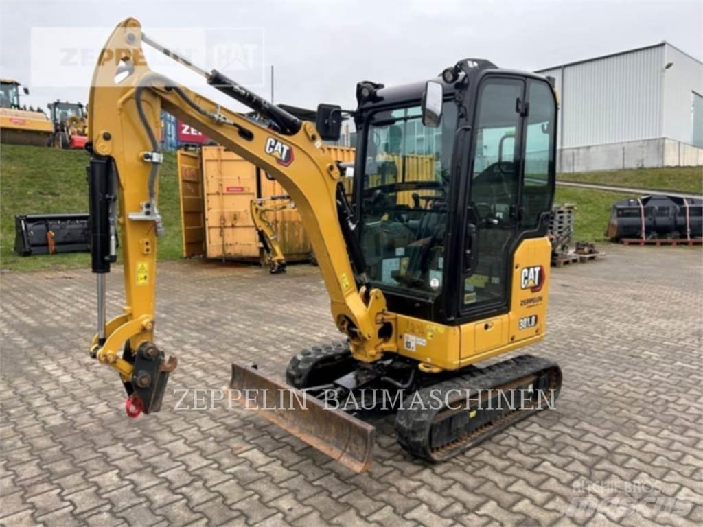 CAT 301.8-05A Lánctalpas kotrók