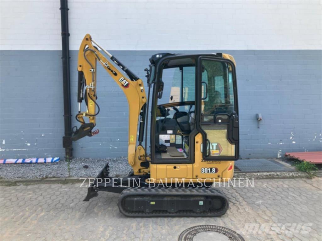 CAT 301.8-05A Lánctalpas kotrók
