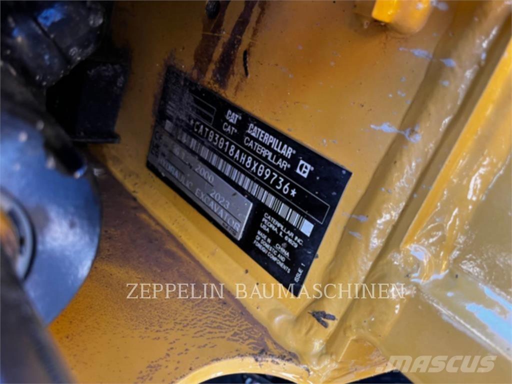 CAT 301.8-05A Lánctalpas kotrók