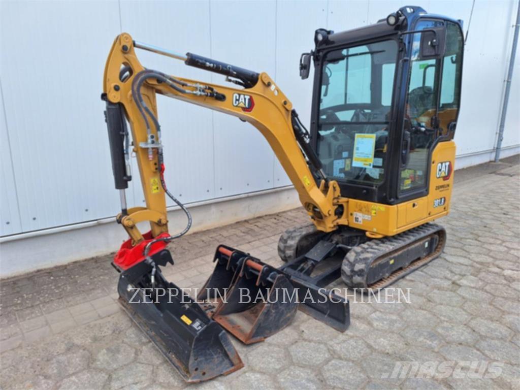 CAT 301.8-05A Lánctalpas kotrók