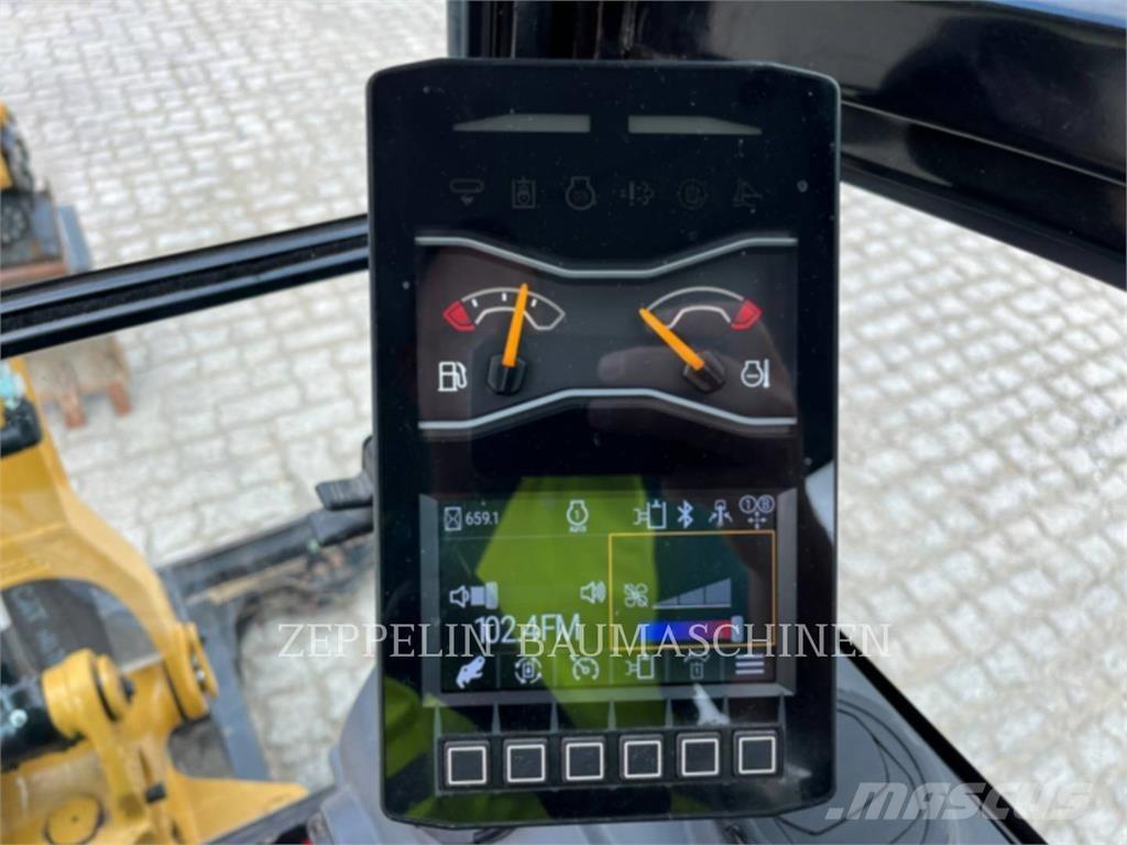 CAT 301.8-05A Lánctalpas kotrók
