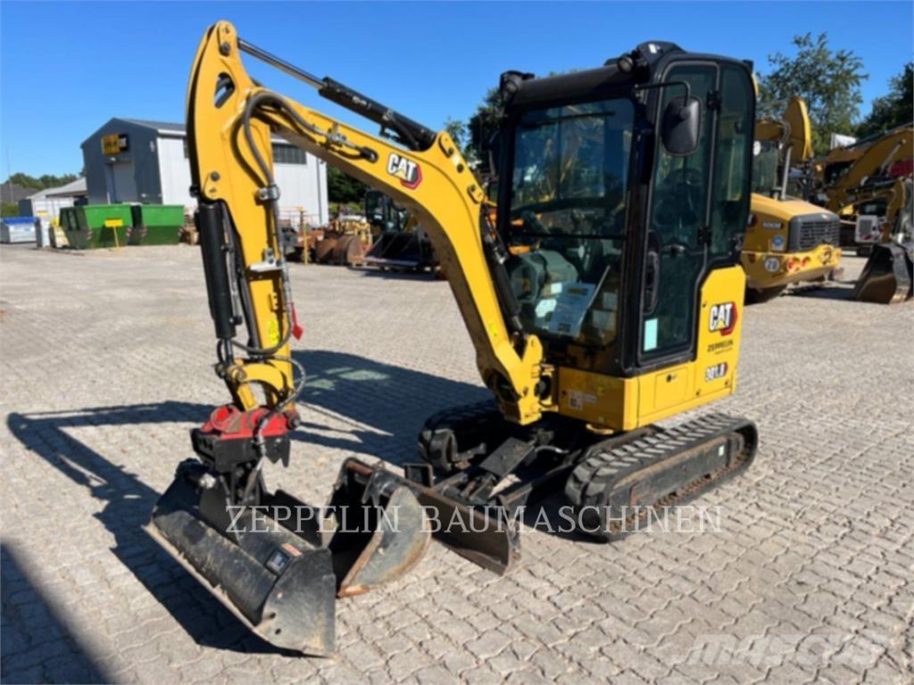 CAT 301.8-05A Lánctalpas kotrók