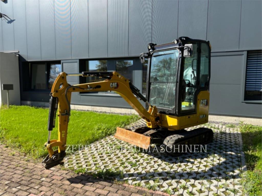 CAT 301.8-05A Lánctalpas kotrók