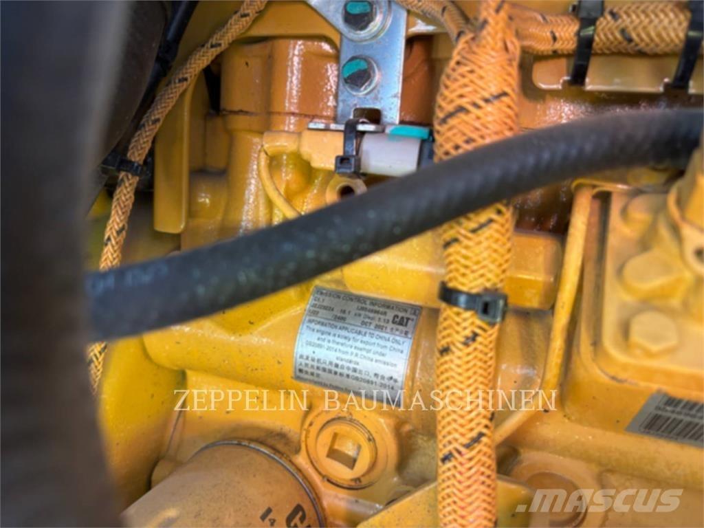 CAT 301.8-05A Lánctalpas kotrók