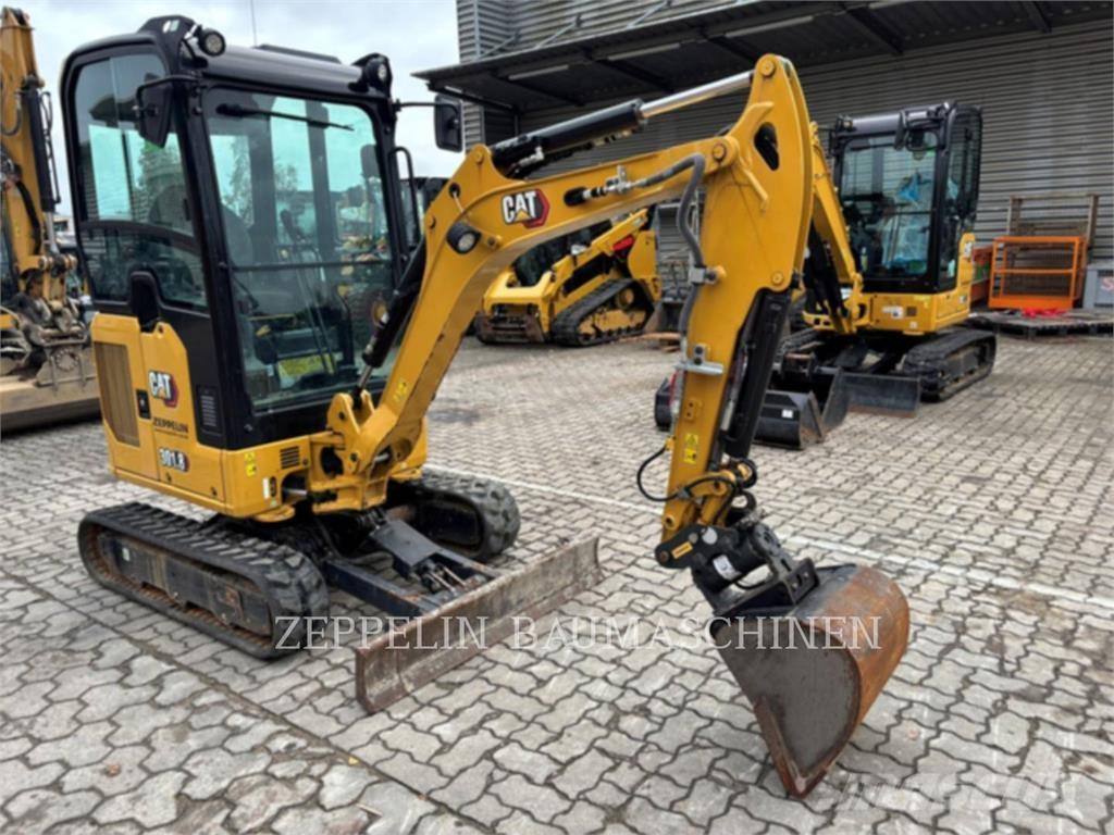 CAT 301.8-05A Lánctalpas kotrók